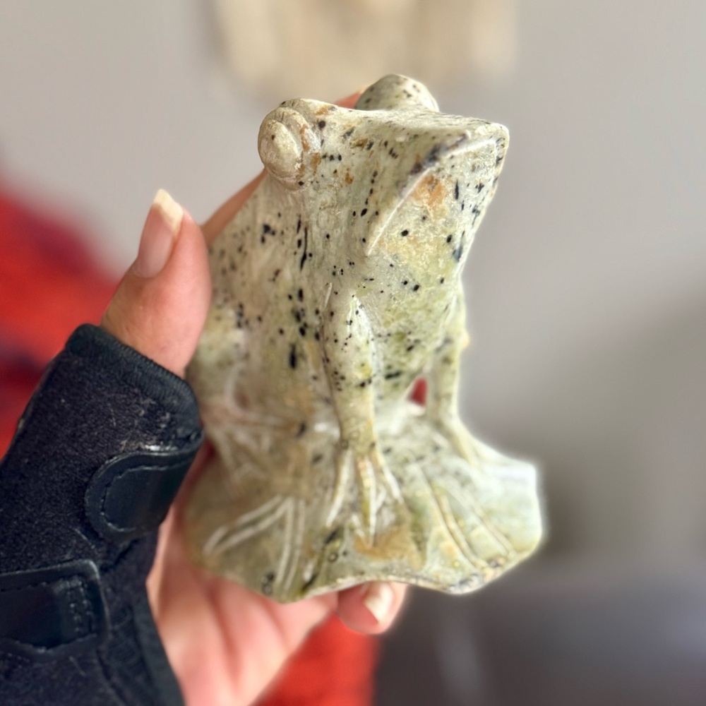 Vintage Hand Crafted Soapstone Frog Carving